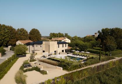 Luxury apartments near Lake Garda – with swimming pool